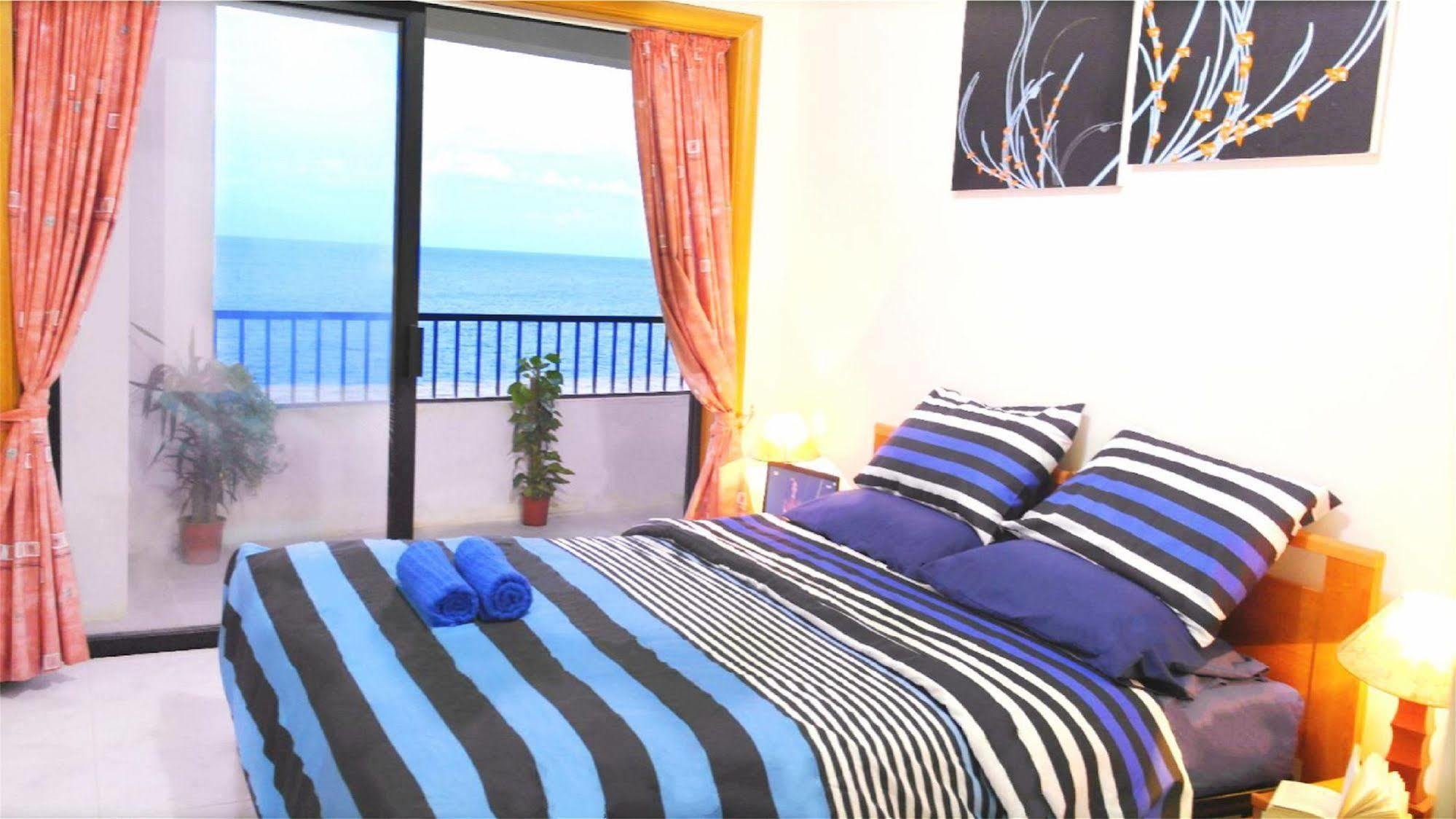 Blue Holiday Gozo Marsalforn Exterior foto