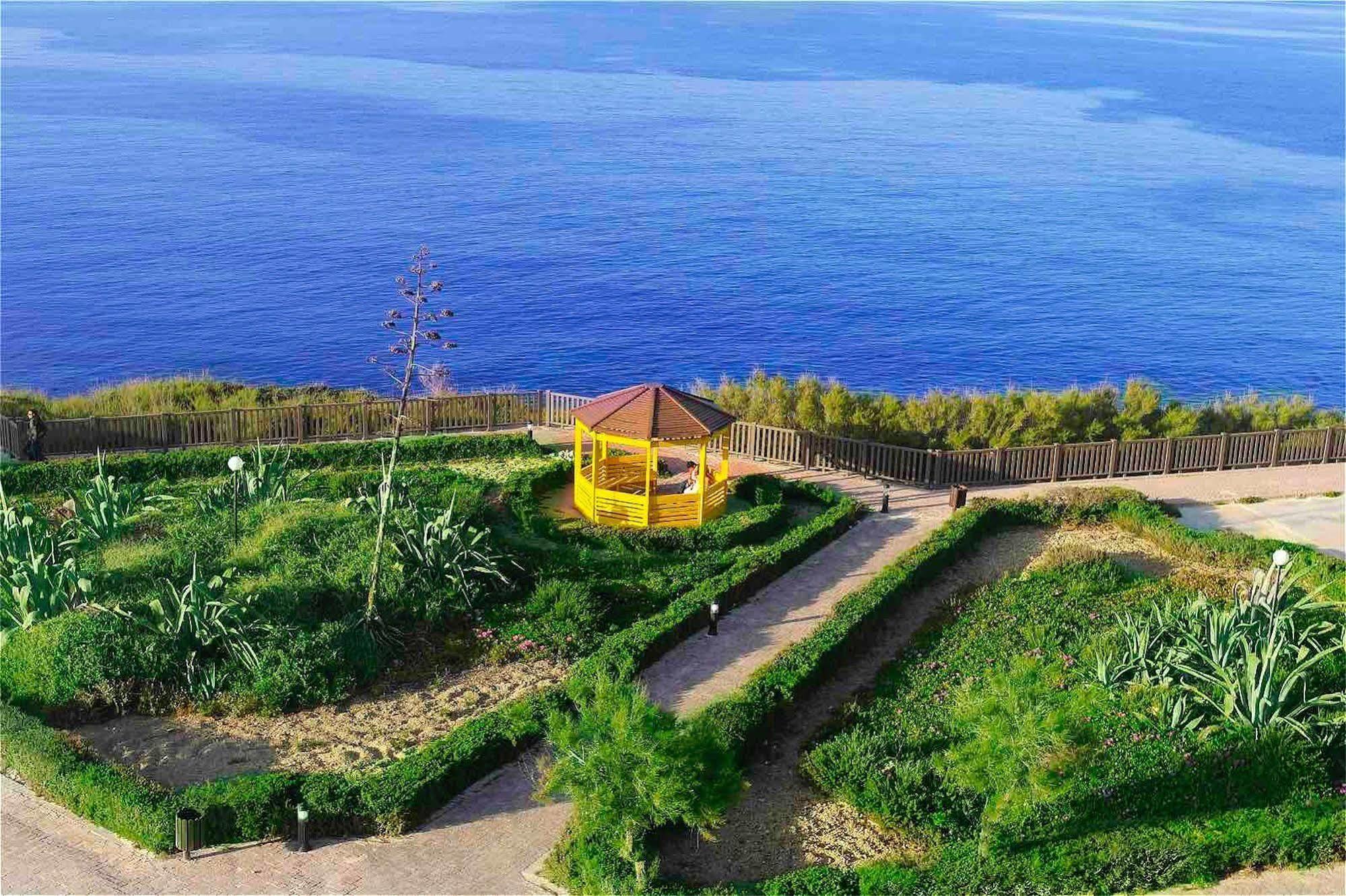 Blue Holiday Gozo Marsalforn Exterior foto
